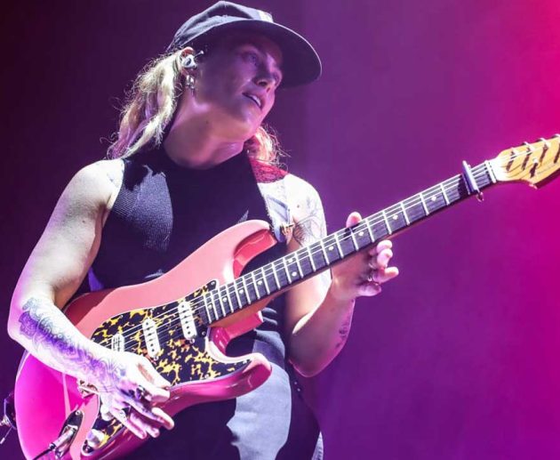 tash sultana zorlu psm