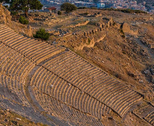 bergama tiyatro festivali